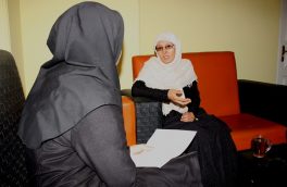 سکینه حسینی: دخترم از کارم در بست وکالت ناراض است