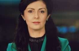 لینا روزبه؛ از سرودن شعر تا مدیریت رسانه