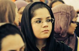کمرویی زنانه در جامعه مردانه