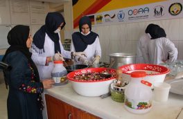 نقش زنان در تولید و پروسس مواد غذایی
