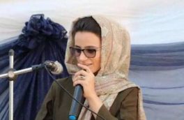 بصیره؛ آموزگاری که با دانش‌‌آموزانش رفیق است