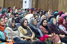 حضورِ سمبولیک زنان در ساختار قدرت!