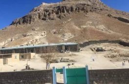ده دانشآموز یک مکتب دخترانه در غزنی دچار مریض ناشناختهی تنفسی شدند
