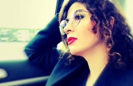 تانیا عاکفی و شعرهایش