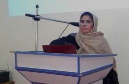 «از راه فروش کریدت مخارج تحصیلم را میپردازم»