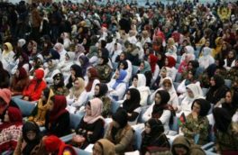 پنج زن به نمایندگی از زنان افغانستان در مذاکرات صلح با طالبان حاضر خواهند شد