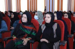 زنان، خواهان حفظ نظام جمهوریت