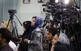 دشواری‌های کار روزنامه‌نگاری برای زنان در سایه‌‌ی طالبان