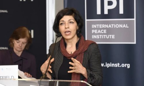 رینا امیری: طالبان به فکر سرکوب چندجانبه زنان هستند