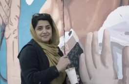 «وطن را با یک کولهپشتی ترک کردم، نتوانستم حتا یک تابلوام را با خودم بیاورم»